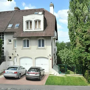 hillside-premium-apartments.inbudapesthotels.com/